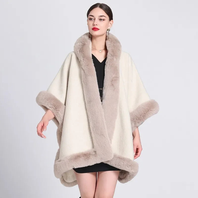 Cape beige pour femme