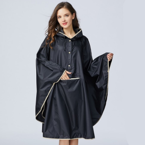 cape de pluie noire femme