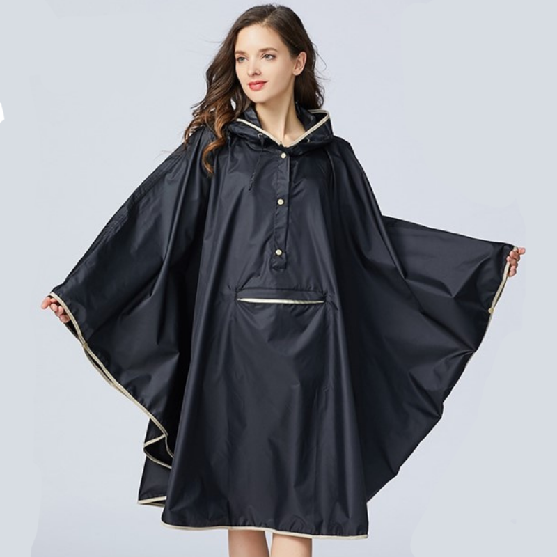 vêtement imperméable élégant pour femme