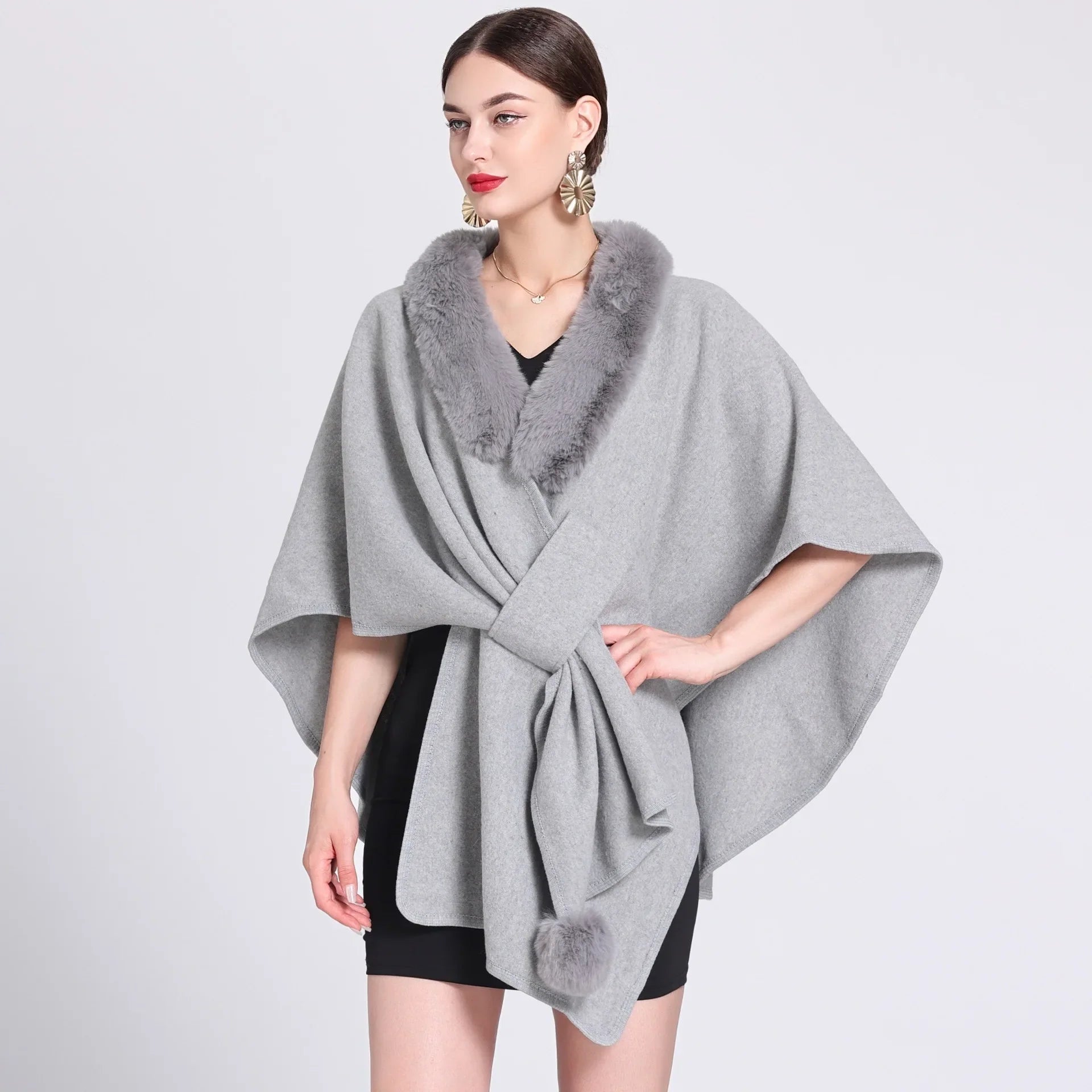 Cape Fourrure Chic