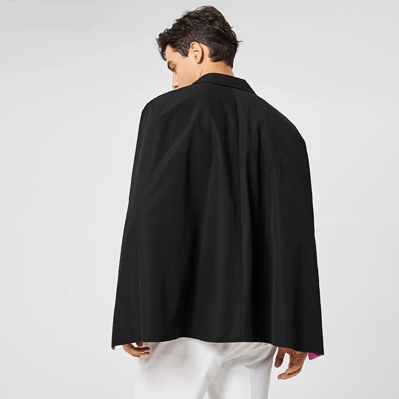 Cape avec doublure dorée