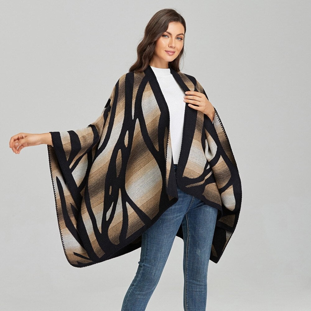 poncho avec manches chauve-souris