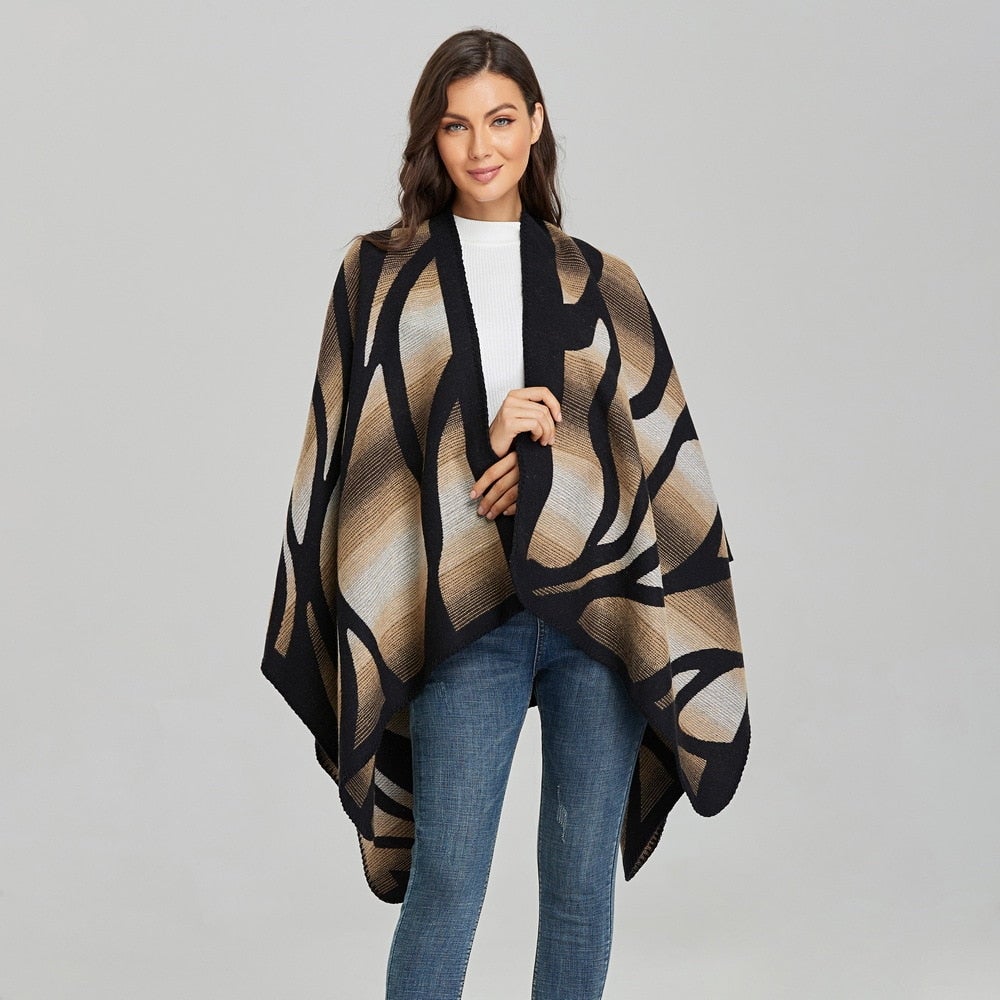 poncho en polyester et acrylique