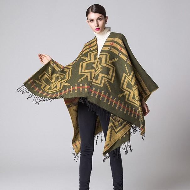 Poncho Bohème moderne