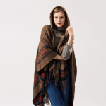 poncho capuche élégant