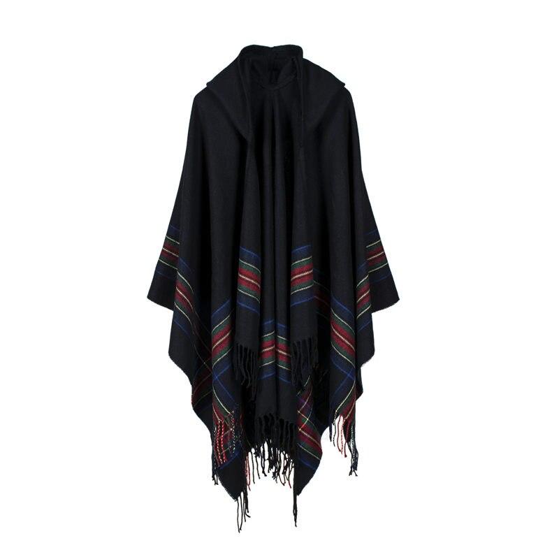 poncho capuche tendance