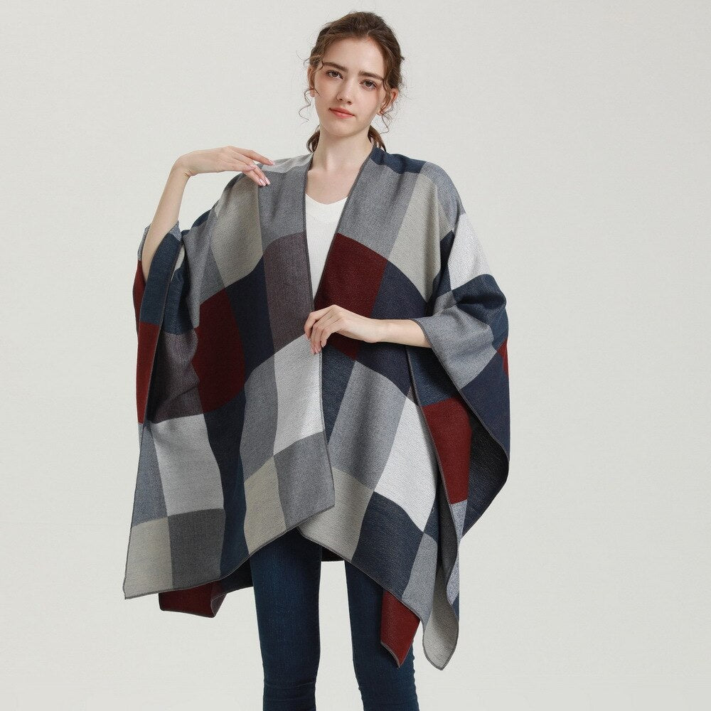 poncho à carreaux pour femme