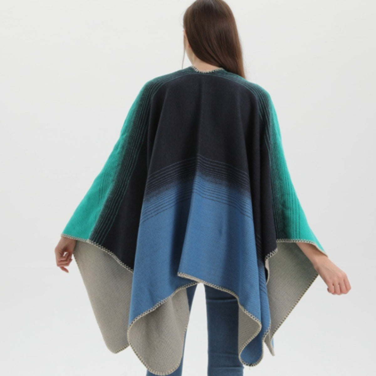 Style avec Poncho Femme Bleu