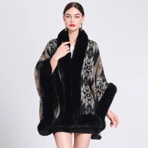 Poncho Femme Motif Ethnique