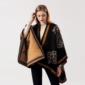 poncho léopard