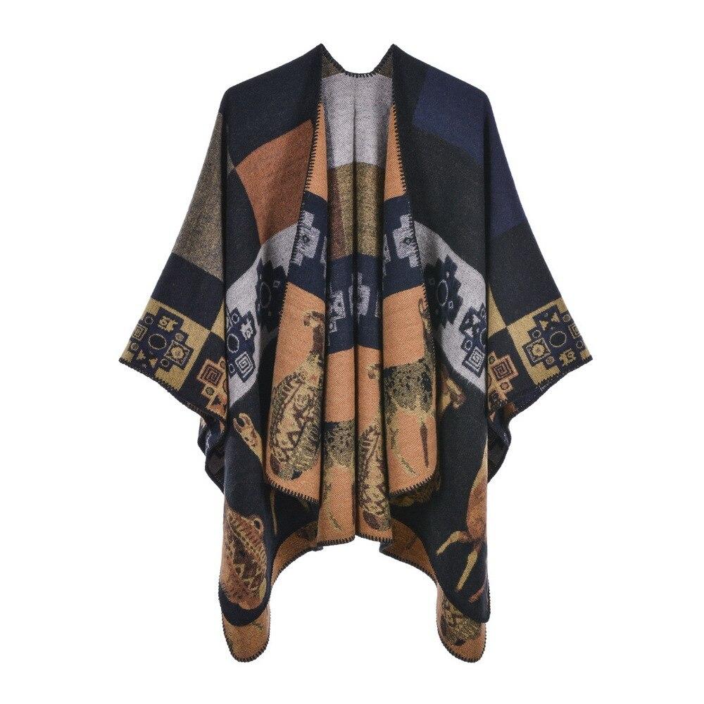 poncho élégant marron
