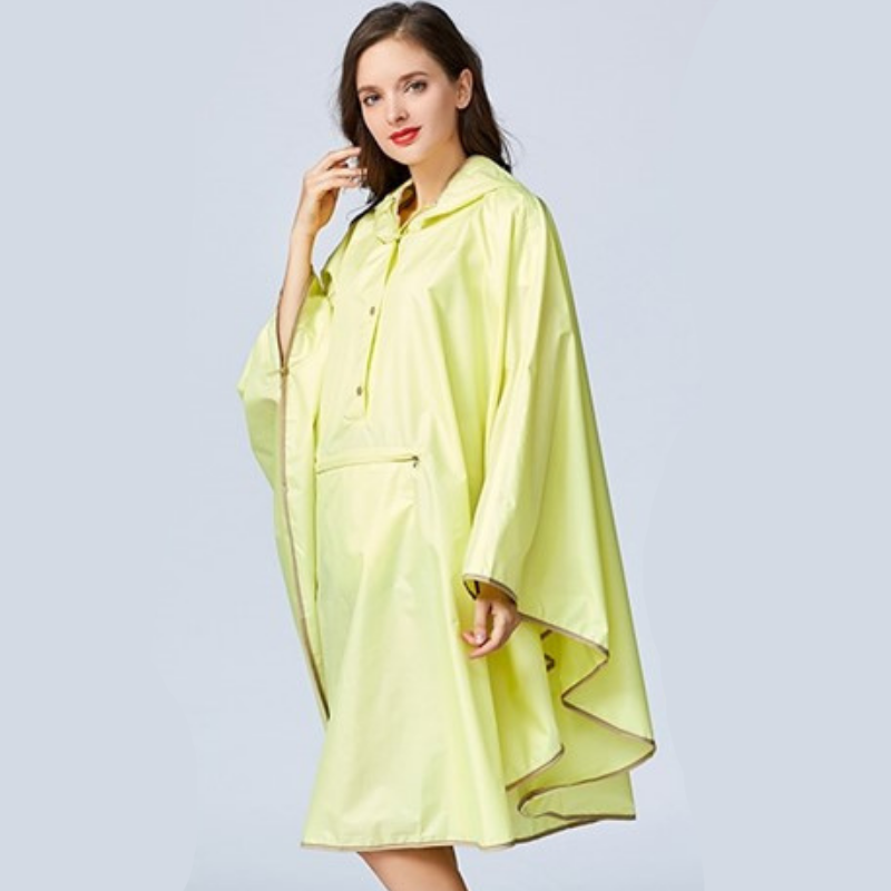 élégant poncho jaune