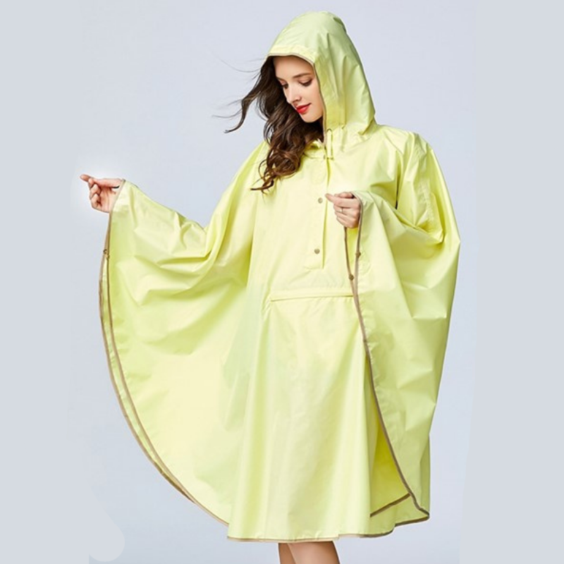 poncho imperméable urbain