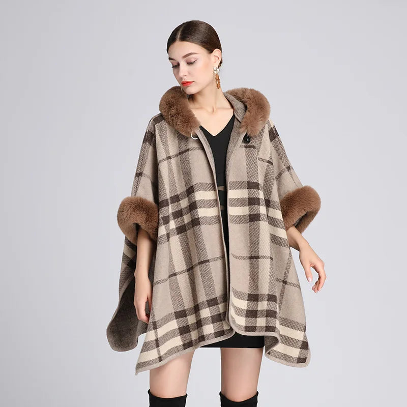 poncho élégant à carreaux