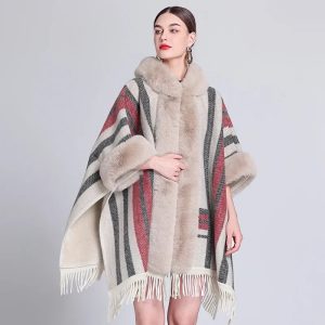 poncho fourrure bohème élégant