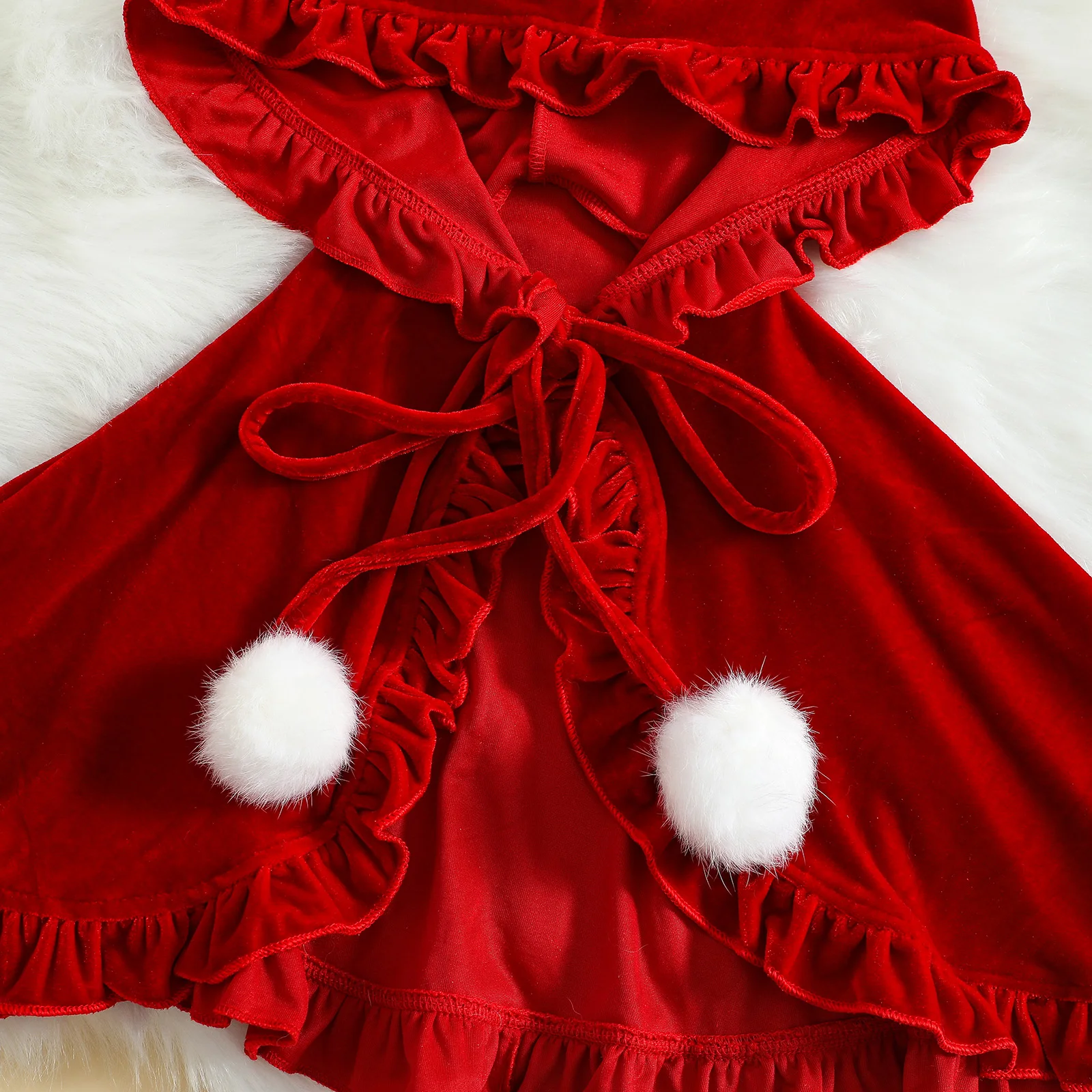 Poncho Bébé Rouge à Capuche Doux pour Noël – Image 3